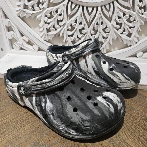 Crocs Black & White Gray Marble Slip On Crogs Womens 9 Mens 7 - Picture 1 of 5